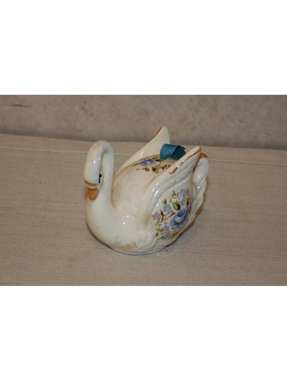 Vintage Hanging Swan Ceramic Potpourri  Sachet - Japan